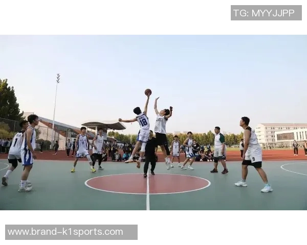 滨州明星篮球队崛起之路：激情与梦想交织的青春赛场故事